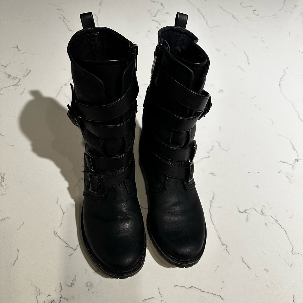 Kenneth Cole Reaction Black Boots